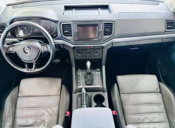 VOLKSWAGEN AMAROK 3.0 V6 TDI DIESEL HIGHLINE CD 4MOTION AUTOMÁTICO